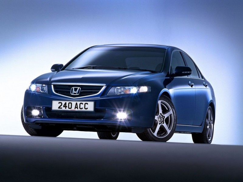 Honda Accord r. 2003-2008