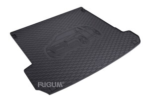 Gumová vanička do kufra zn RIGUM - Audi Q7 5m/7m 3.rada sklopená od r. 2015 →
