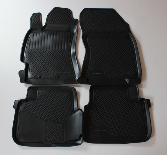 Gumové autokoberce LOCKER Subaru Forester III r. 2008-2012 (4 ks)